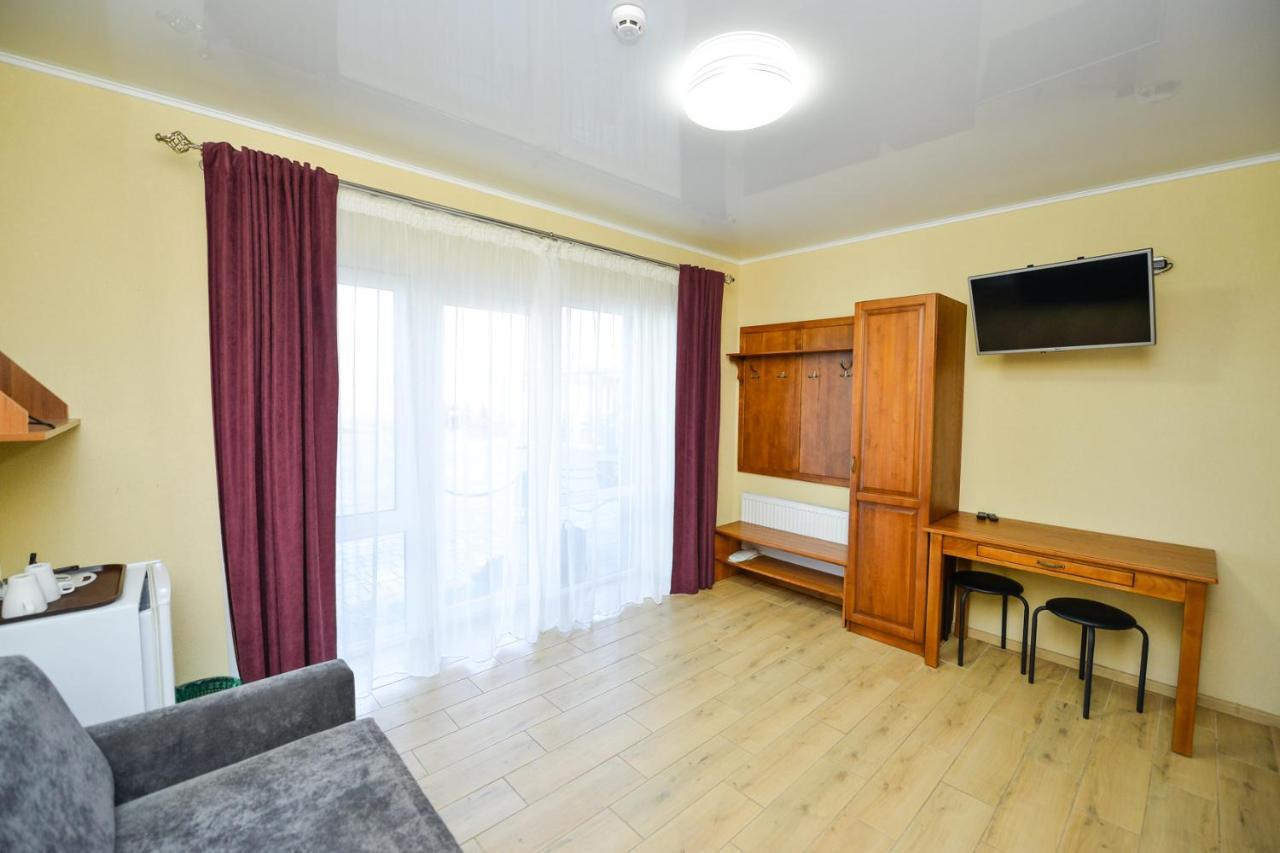 Forest Hotel Polis'ke Экстерьер фото