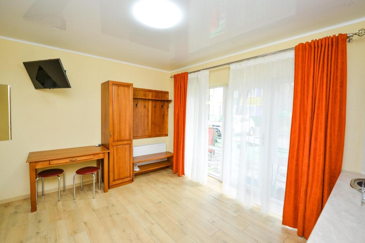 Forest Hotel Polis'ke Экстерьер фото